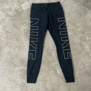 Ten One Nike Dry Fit Leggings. Size Medium.
